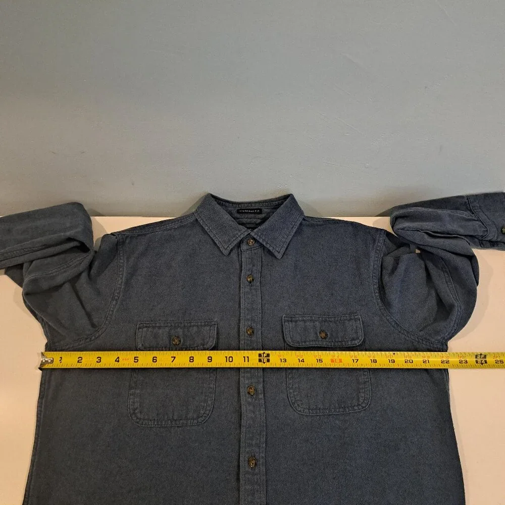 Banana Republic M Broken-In Heavy Weight Long Sleeve Standard Fit Button Down